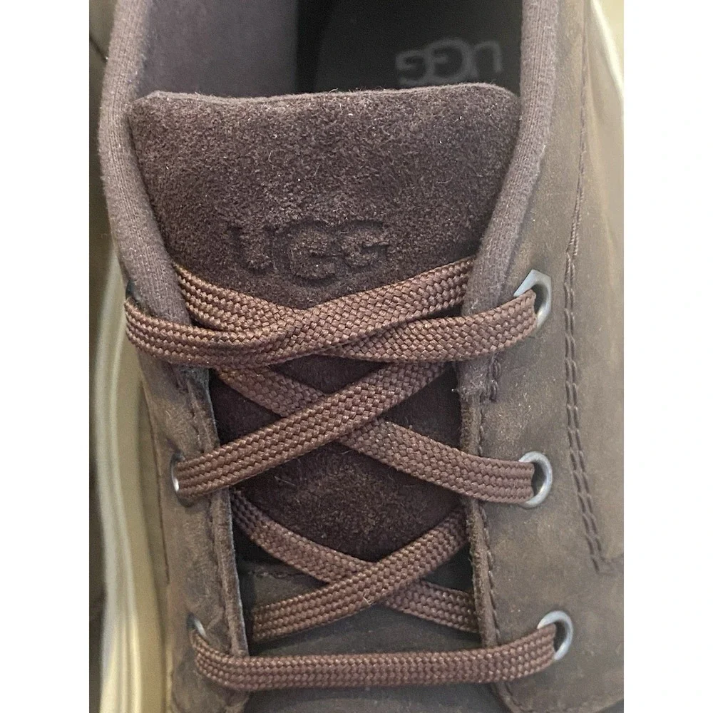 UGG Baysider Chukka Waterproof Brown Leather Boots Men 10.5 - Read Description